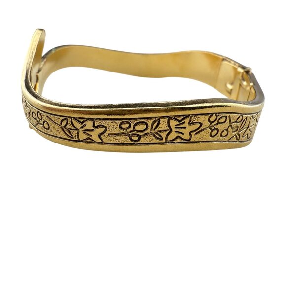 Decorative Gold-Tone Hinged Bracelet With Floral Engraved Design Fashion Jewelry - Picture 5 of 6